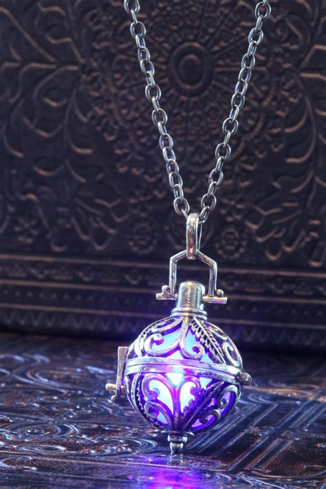 The magical pendant